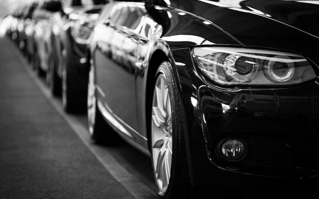 In November, China's automobile exports increased by 1.3% month on month and 18.6% year-on-year.png